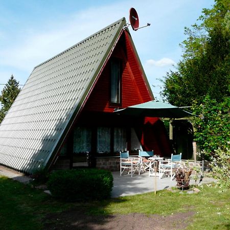 Ferienhaus Am See Perlin Bagian luar foto